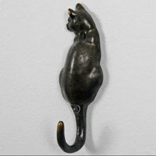  Purr-Fect Cat Hook